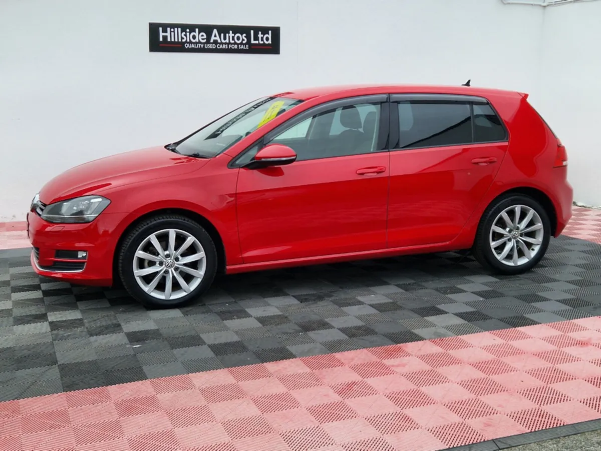 Volkswagen Golf HIGHLINE 1.4 PETROL AUTOMATIC 5DR - Image 4