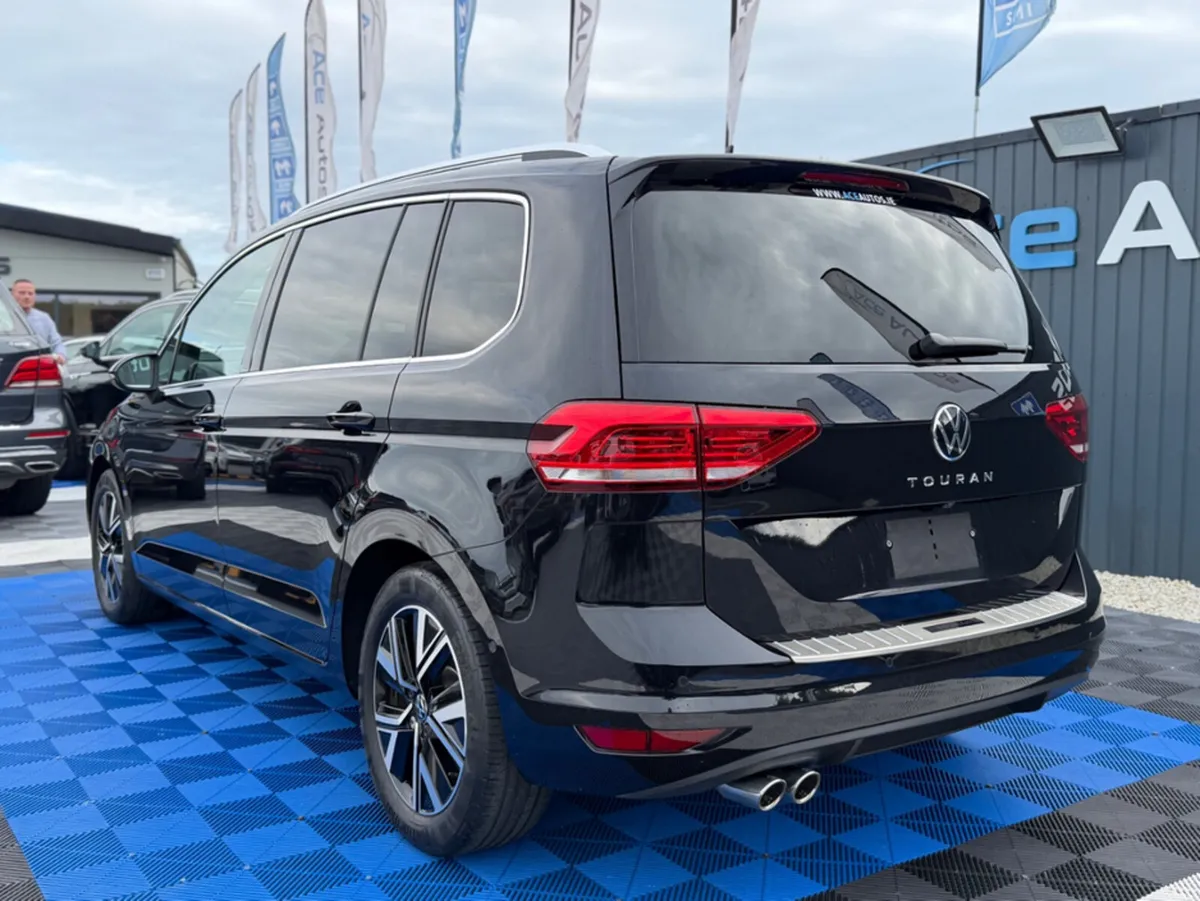 Volkswagen Touran ***DEPOSIT TAKEN*** HIGHLINE - 2 - Image 5