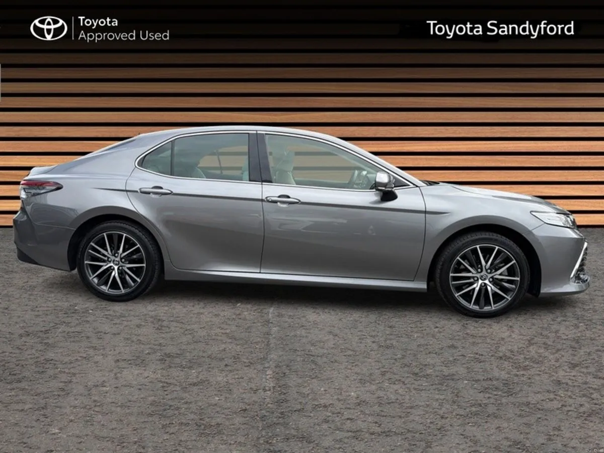 Toyota Camry HYBRID PLATINUM EDITION AUTO // FULL - Image 3
