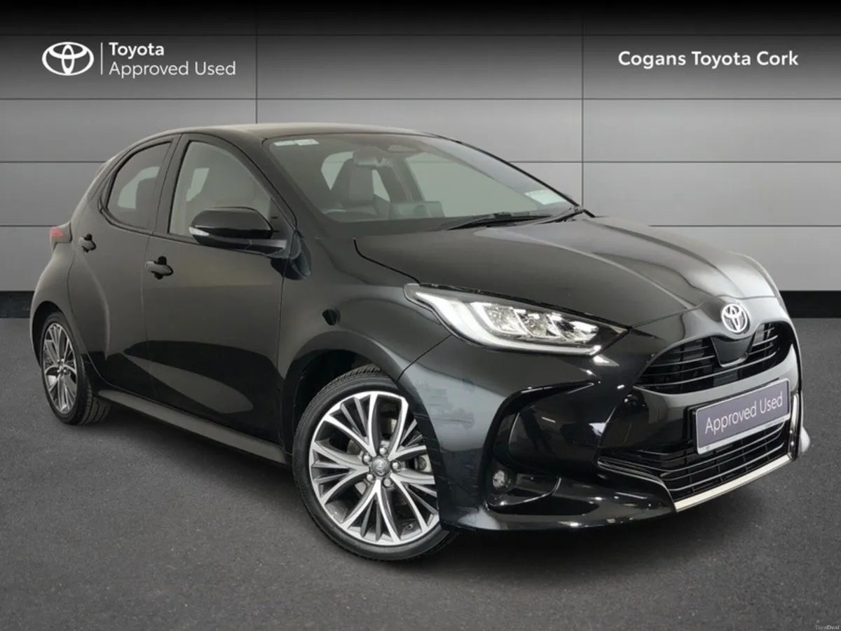 Toyota Yaris YARIS HYBRID 1.5 PLATINUM - Image 1