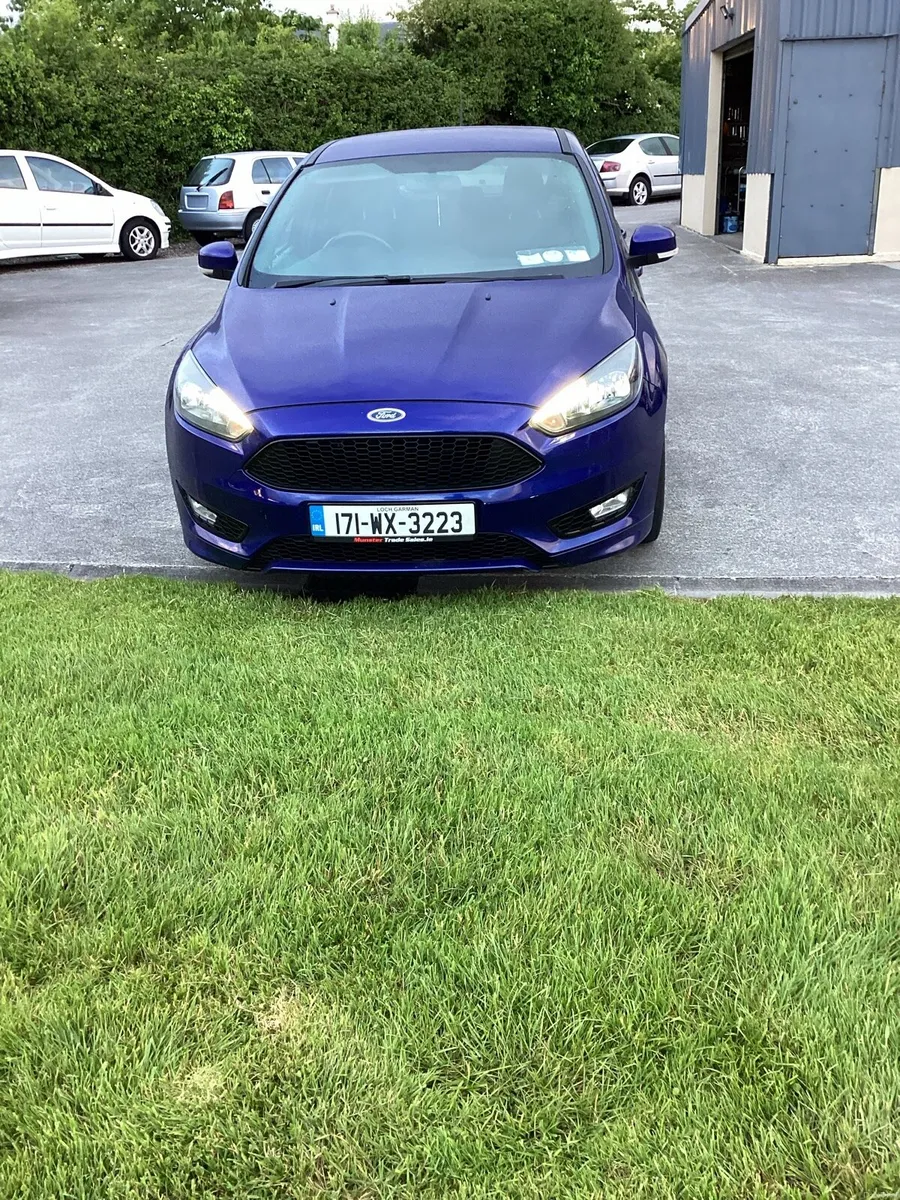 Car - Image 6