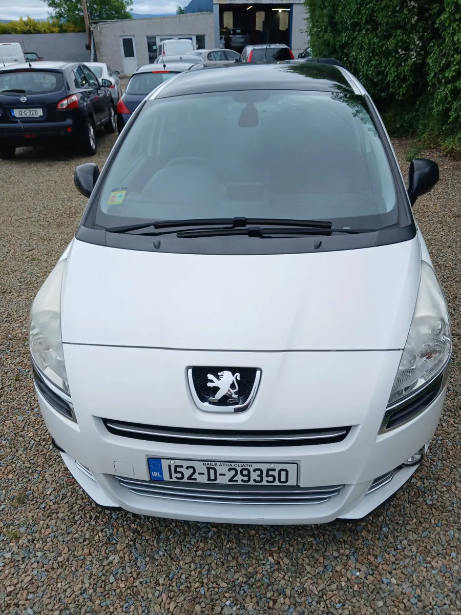 High Spec Automatic  Peugeot 5008 2015 - Image 4