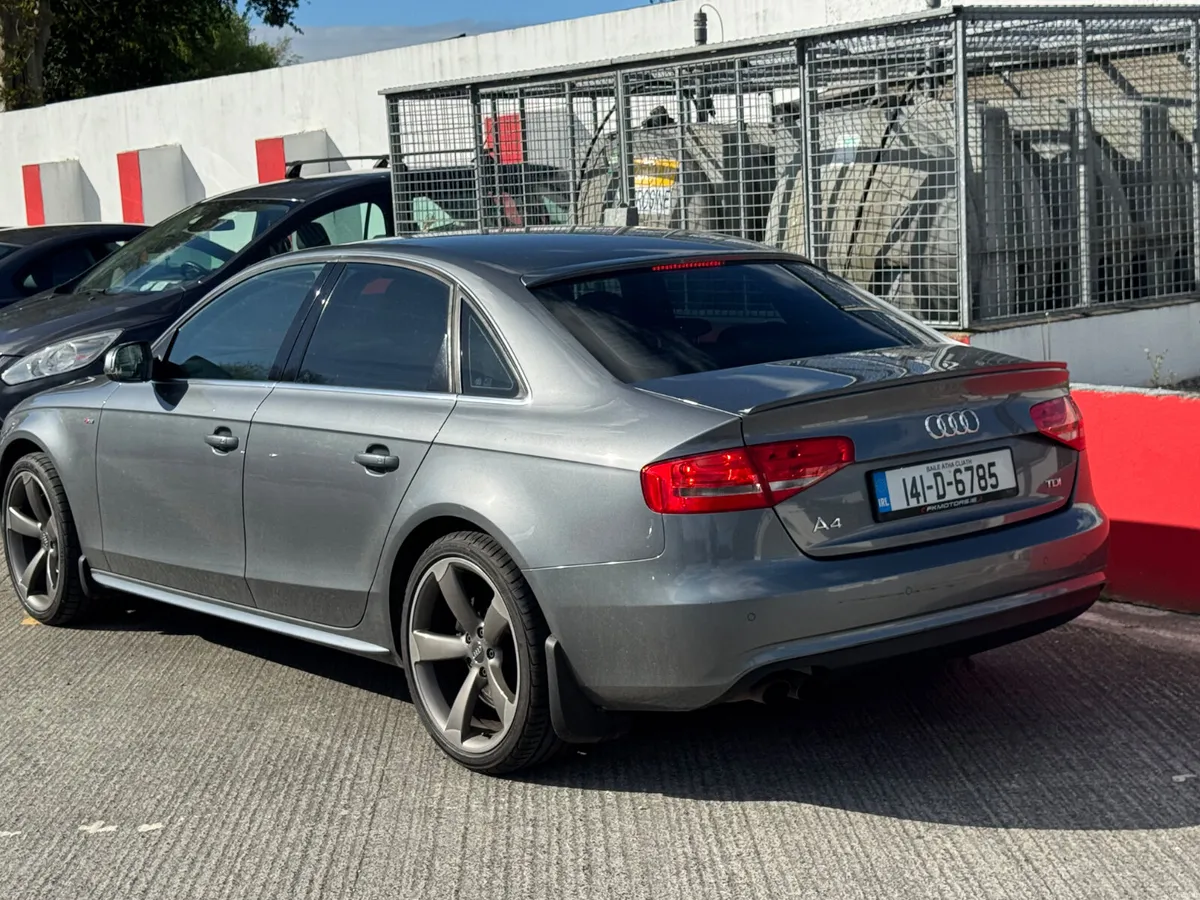 Audi A4 2014 2.0 tdi manual - Image 1
