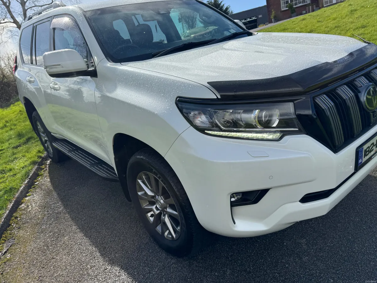 Toyota Land Cruiser 2018 prado 7 seater - Image 2