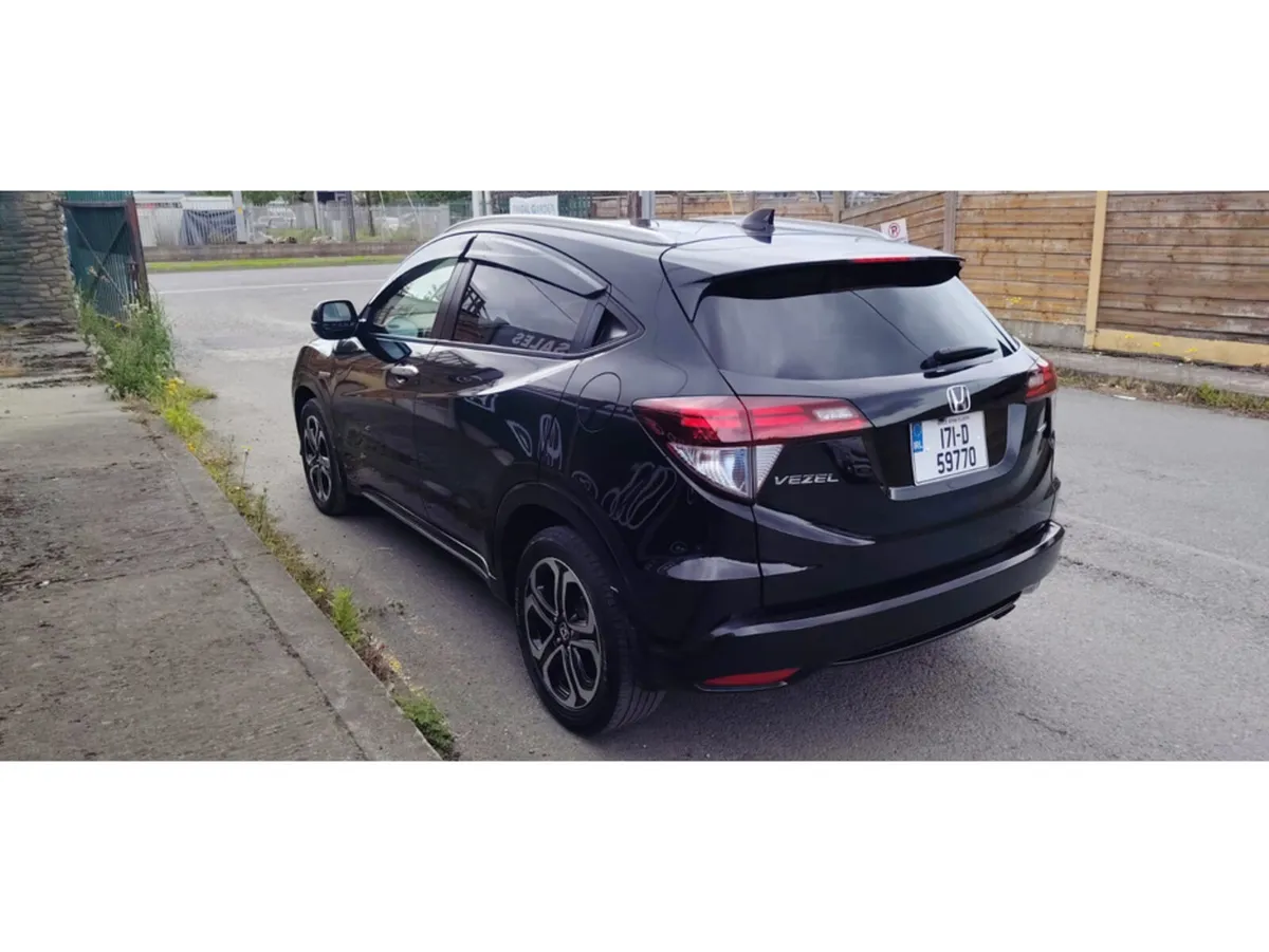 Honda Vezel 1.5 DAA-RU3 5DR AUTO - Image 4