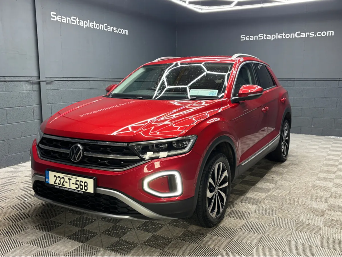 Volkswagen T-Roc STYLE 2.0 TDI MANUAL 6SPEED FWD 1 - Image 1