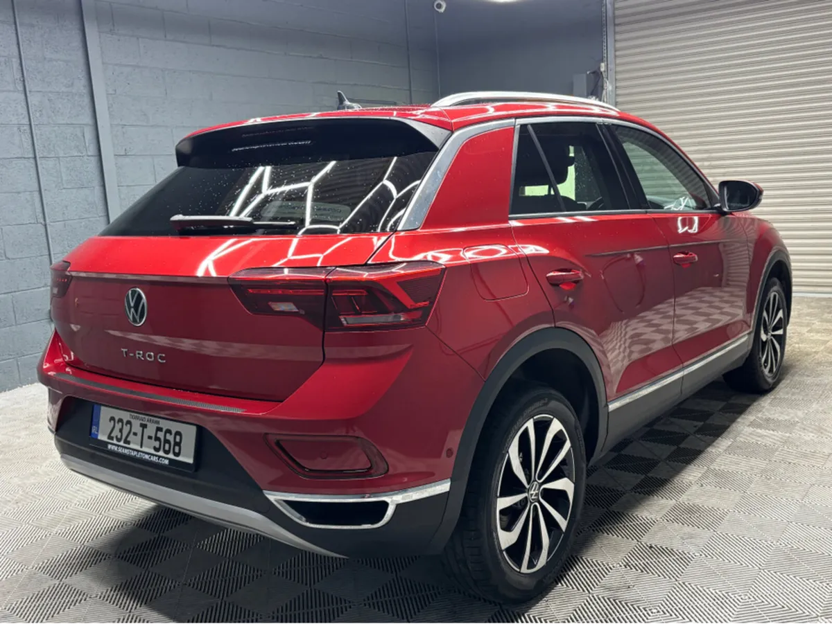 Volkswagen T-Roc STYLE 2.0 TDI MANUAL 6SPEED FWD 1 - Image 6