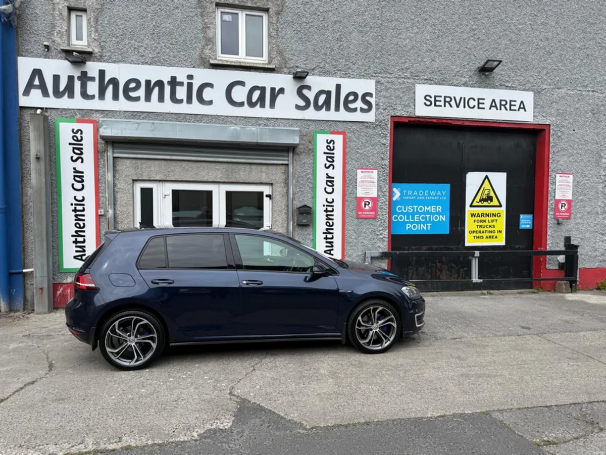 Volkswagen Golf 1.4 GTE NAV S-A 5DR ELECTRONIC - Image 2