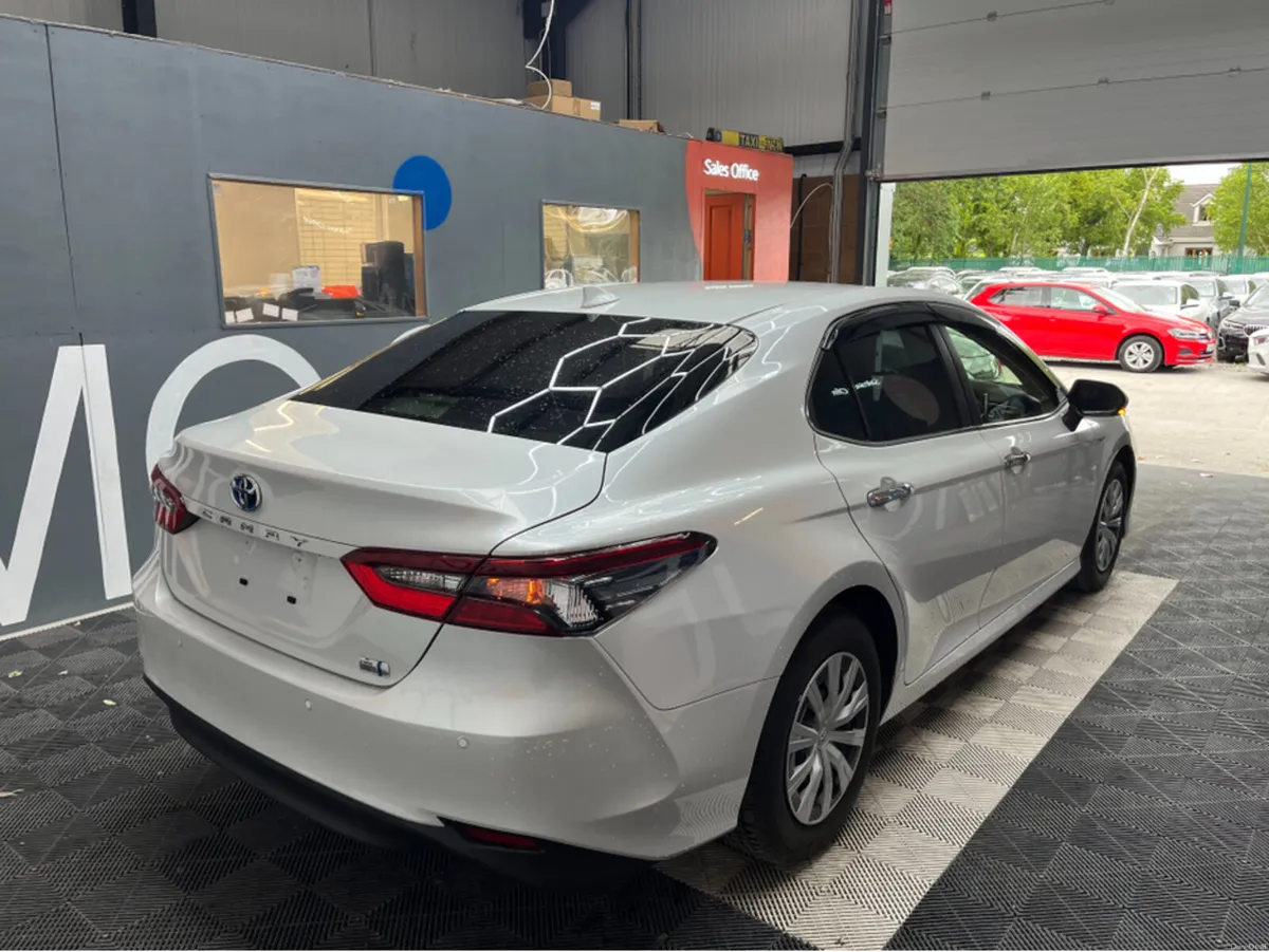 Toyota Camry €34950 2023 TOYOTA CAMRY X 2.5 AUTOMA - Image 2