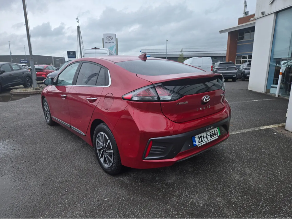 Hyundai IONIQ EV PREMIUM 5DR AUTO - Image 3