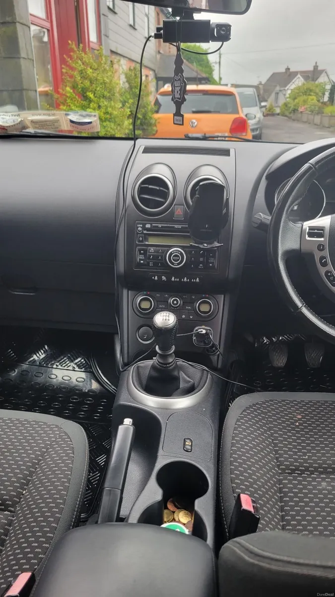 Nissan Qashqai 2010 - Image 4