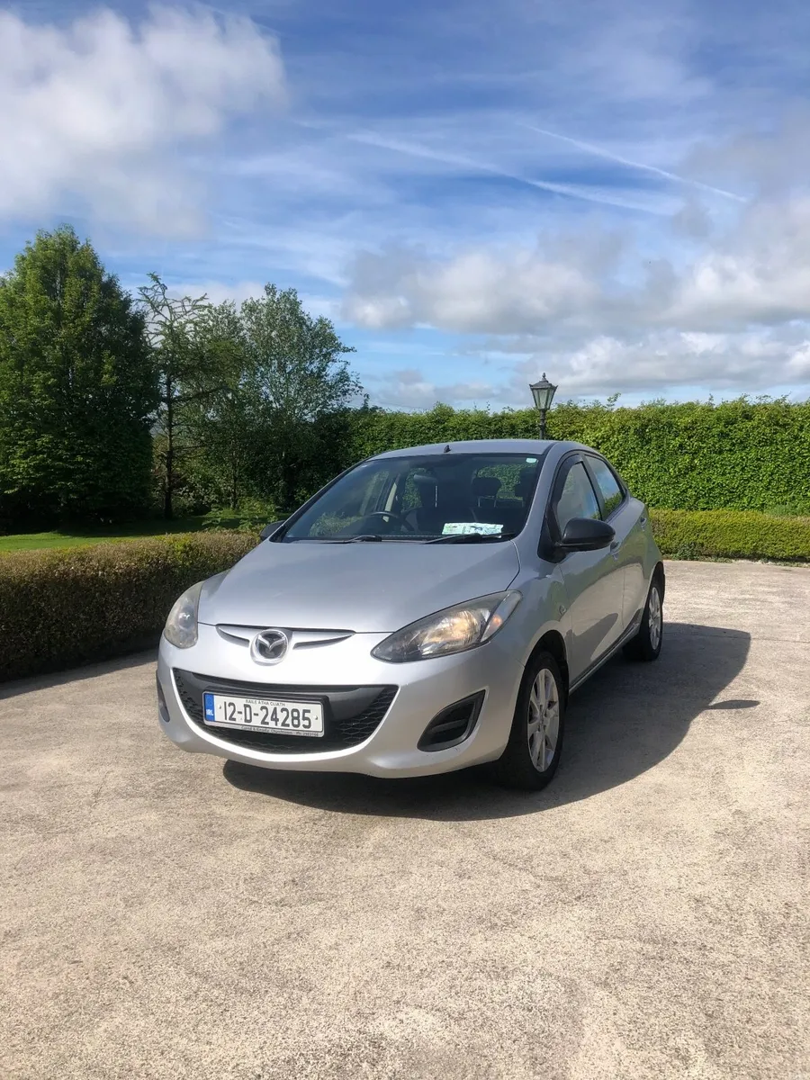 Mazda2 2012 - Image 1