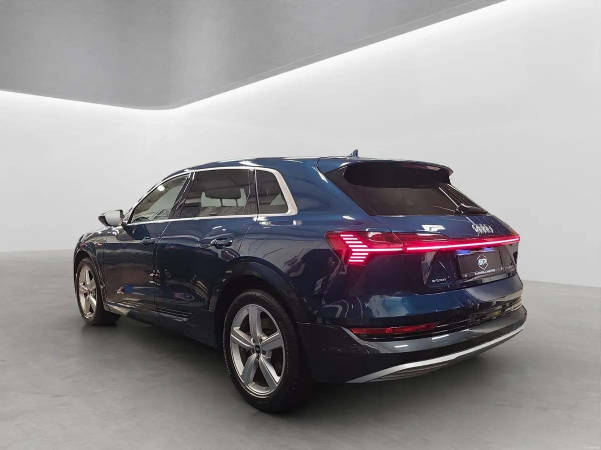 2023 AUDI E-TRON QUATTRO 50 TECHNIK. - Image 4