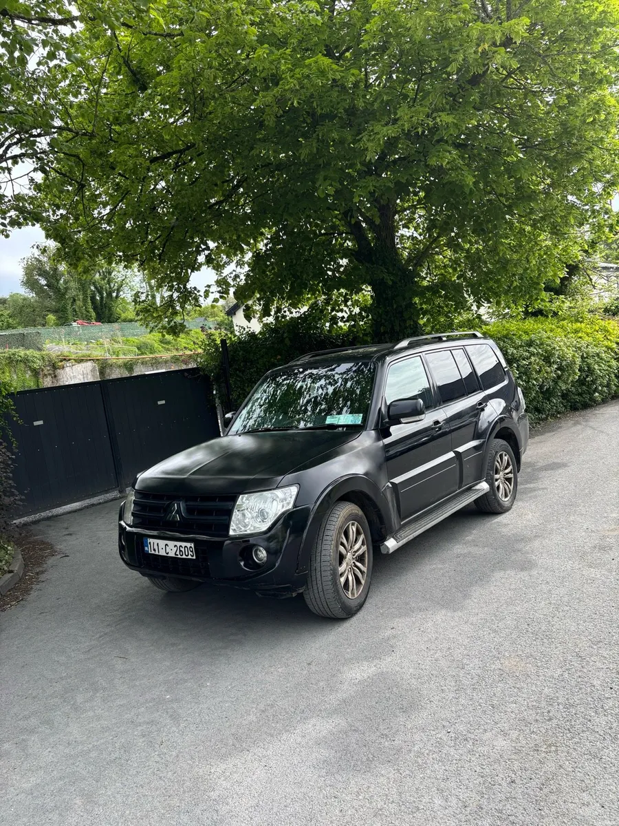 Mitsubishi Pajero - Image 1
