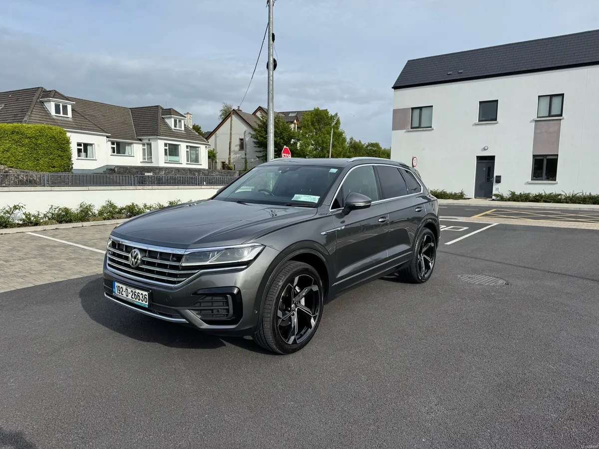 Volkswagen Touareg 3.0TDi V6 R-Line 4M N1 Crew Cab - Image 1