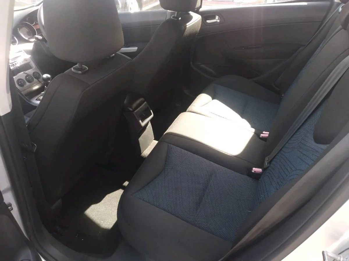 Peugeot 308 - Image 6