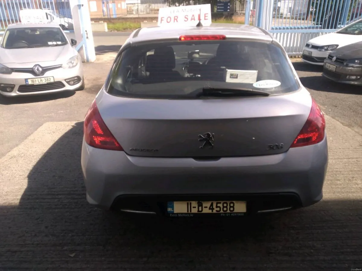 Peugeot 308 - Image 4