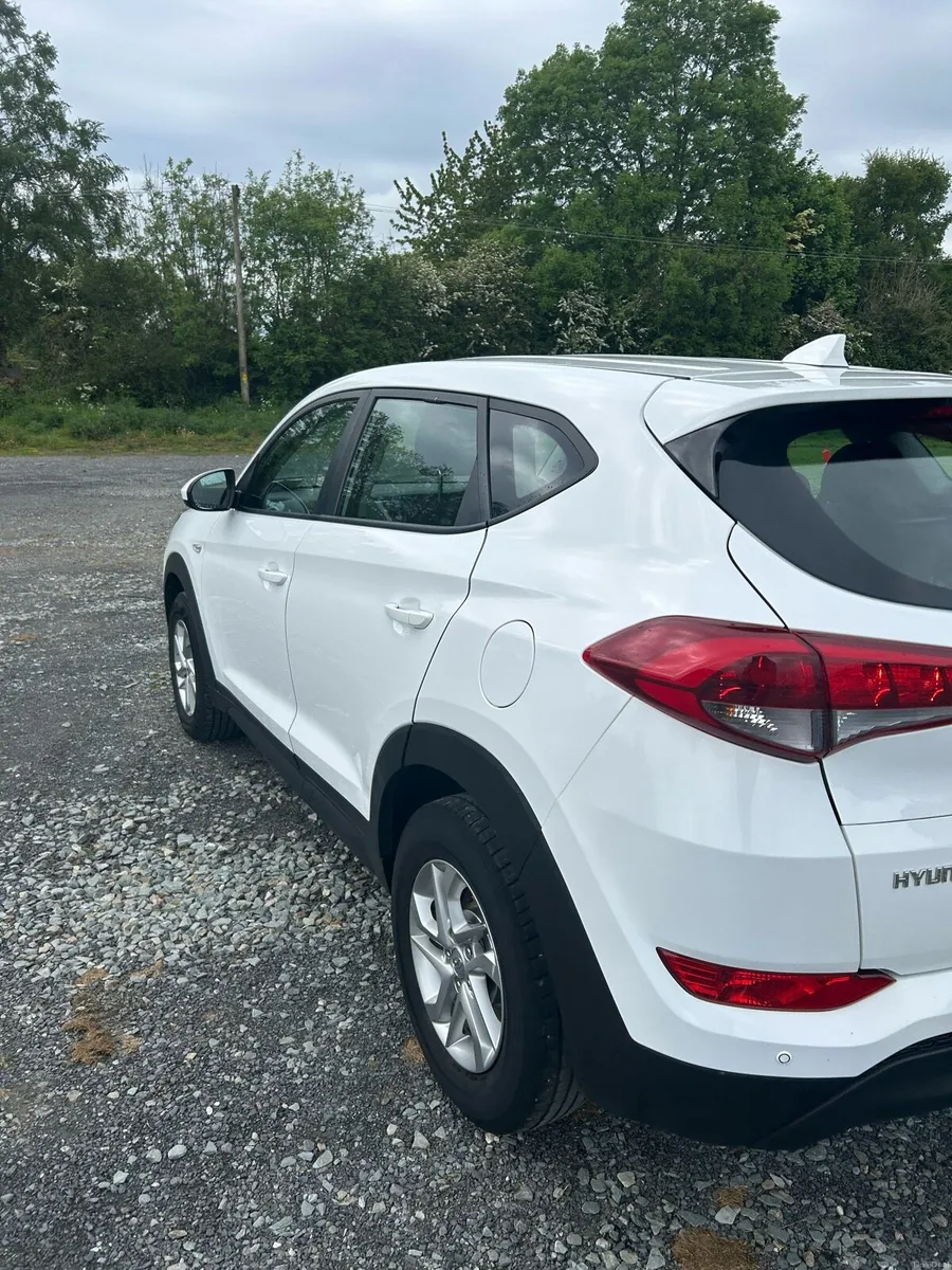 Hyundai Tucson 1.6GDi - New NCT-just serviced - Image 3