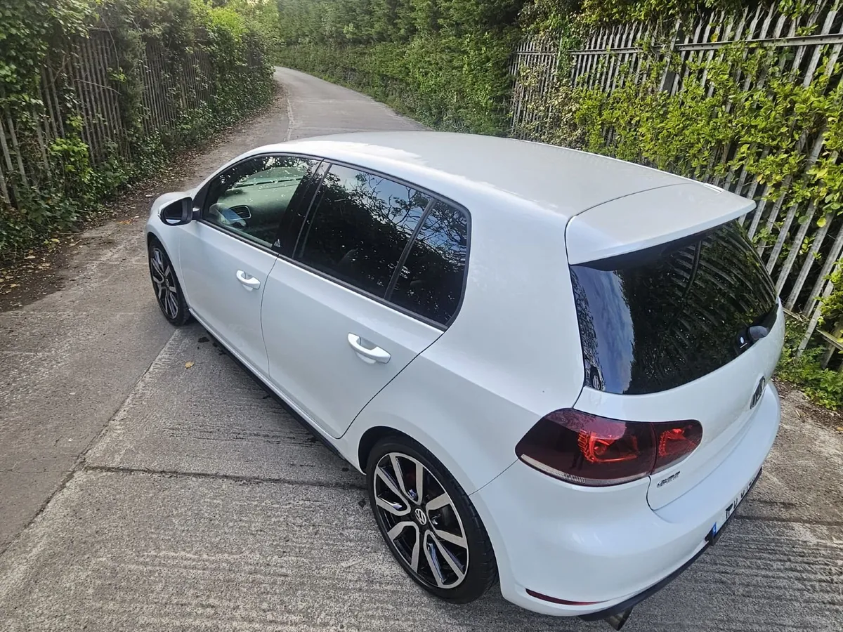 Volkswagen Golf 2009 - Image 3