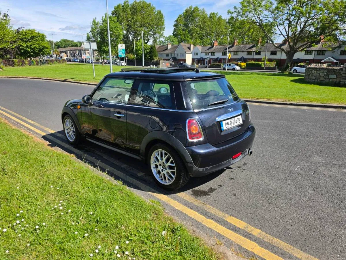 Mini cooper 1.6 petrol Nct/tax Low Mileage - Image 4