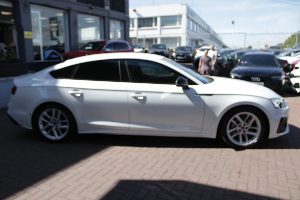 2022 AUDI A5 - Image 3