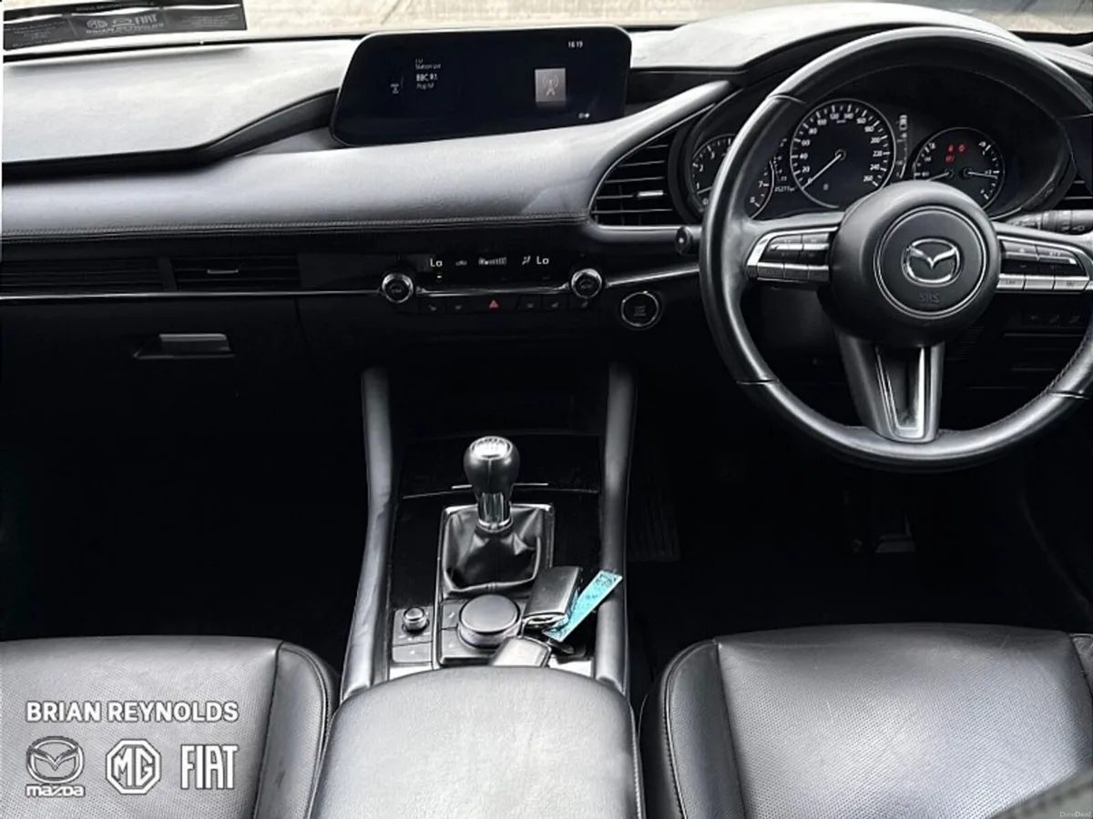 Mazda Mazda3 2.0P MHEV (122ps) GT SPORT - Image 3