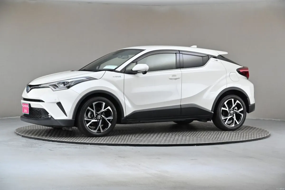 Toyota C-HR 1.8 HYBRID **HALF LEATHER**9" ANDROID - Image 4