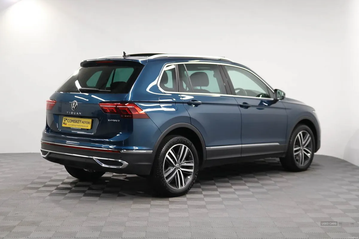 Volkswagen Tiguan TSI Elegance - Image 6
