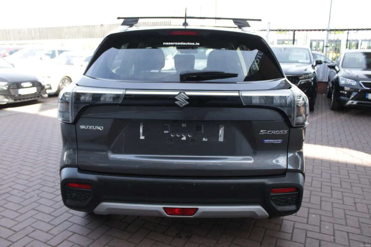 Suzuki SX4 S-Cross 2023 - Image 5