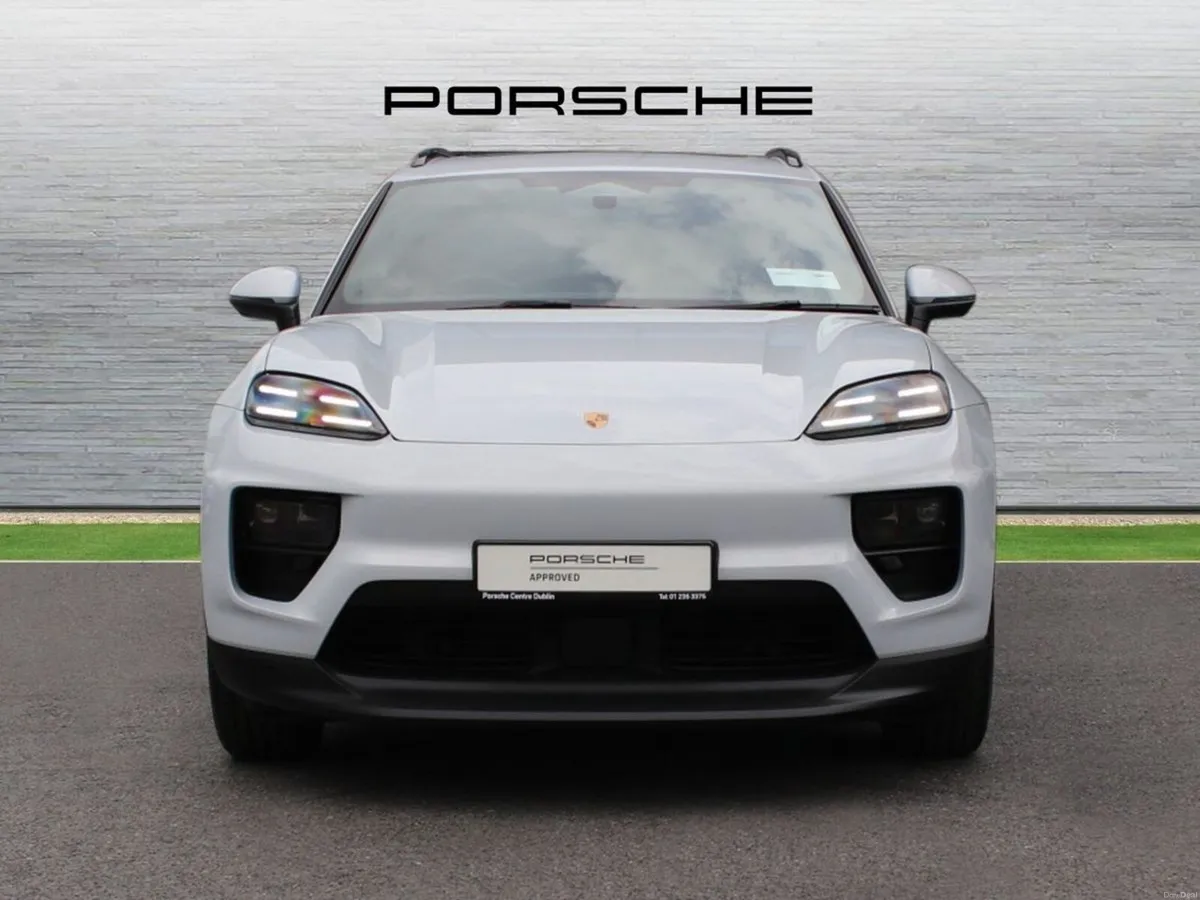 Porsche Macan Electric - Image 6