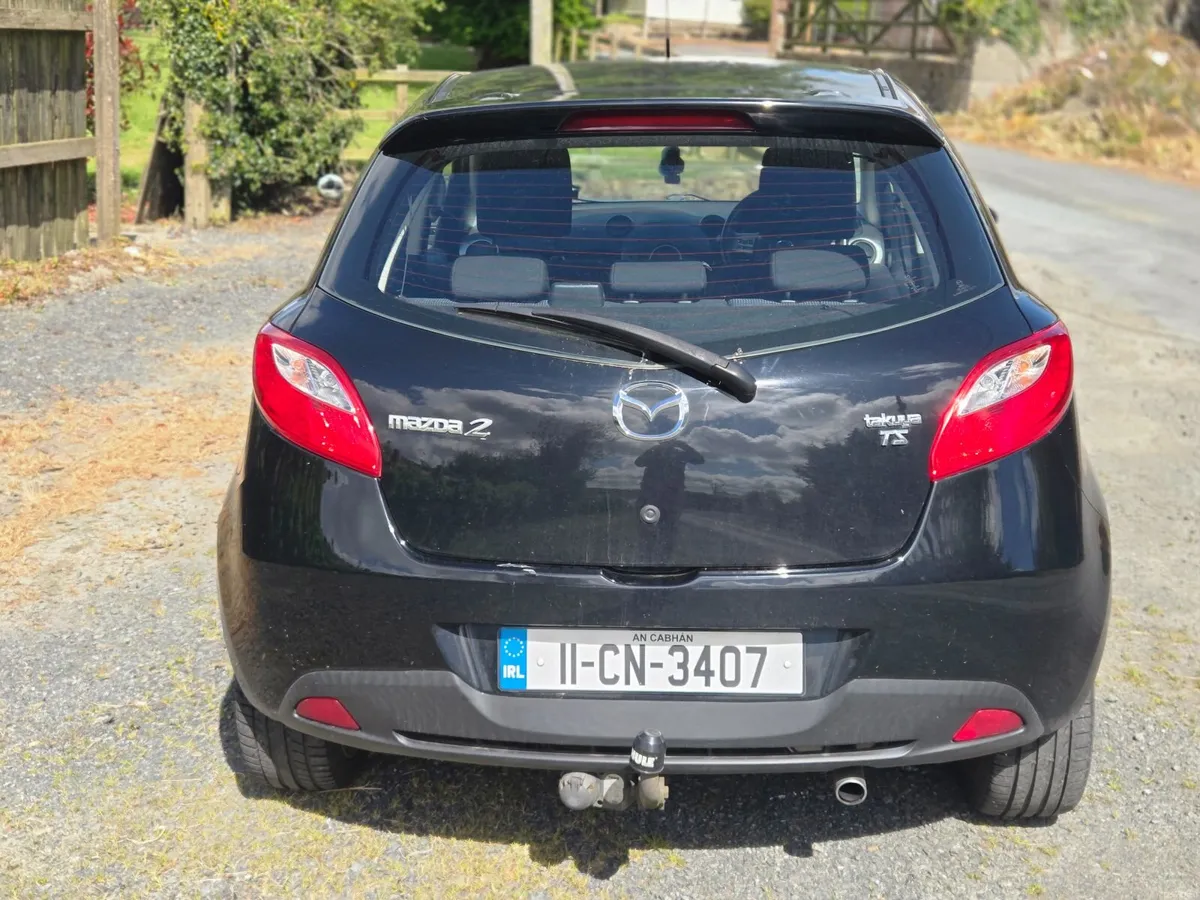 Mazda Mazda2 2011 - Image 2