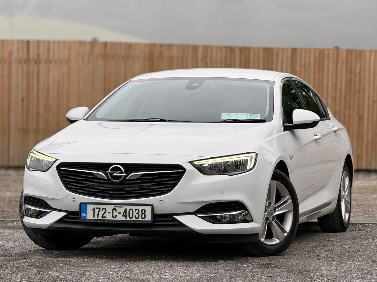 Opel Insignia 2017 1.6 Diesel  NCT LOW KM - Image 2