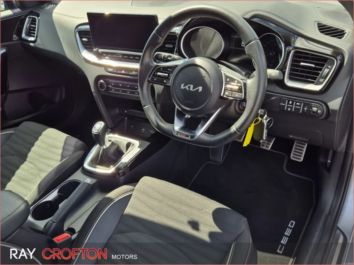 Kia Ceed 1.6 MHEV GT Line PE Diesel - Image 3