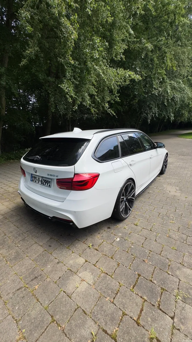 BMW 320D f31 M Sport Shadow Edition - Image 3
