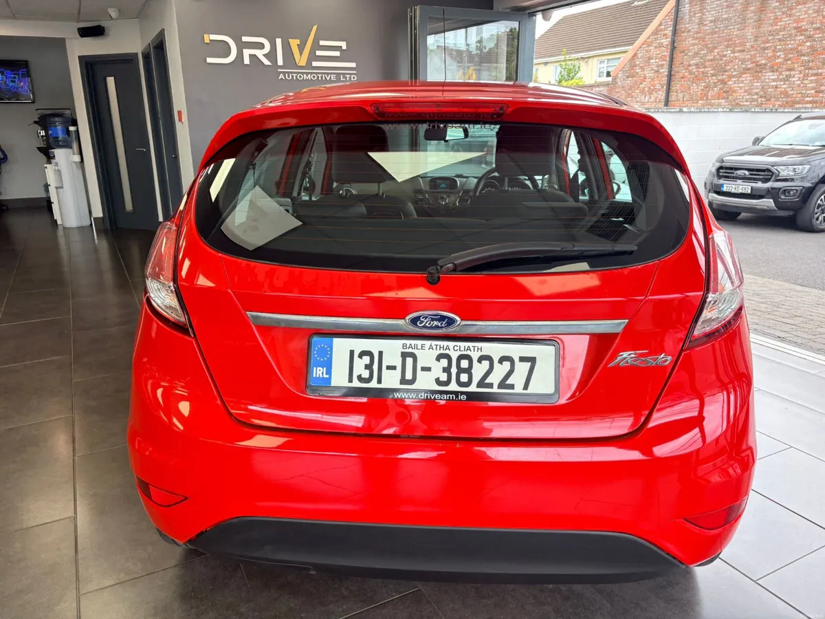 Ford Fiesta 2013 - Image 4