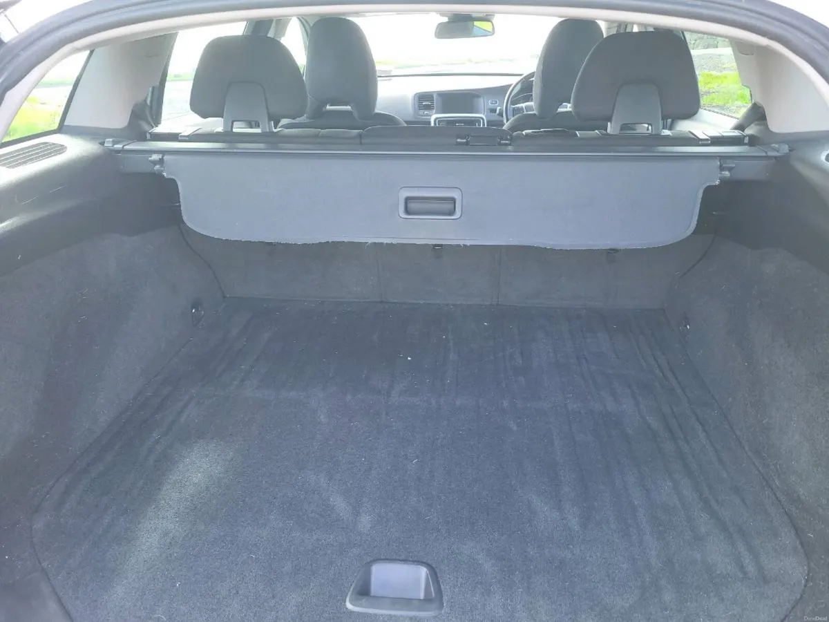 Volvo V60 D4 - Image 5