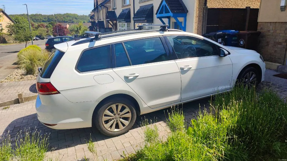 Volkswagen Golf Estate - 1.2 TSI - Automatic - Image 4