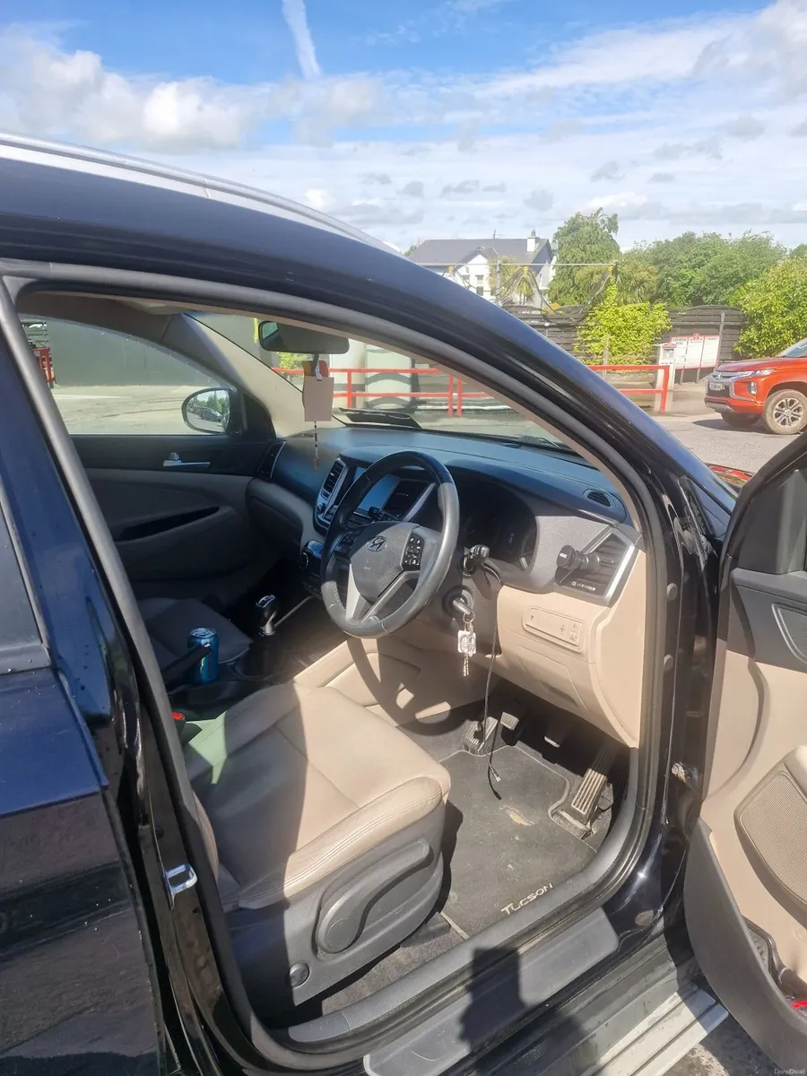 Hyundai Tucson 2018 - Image 2