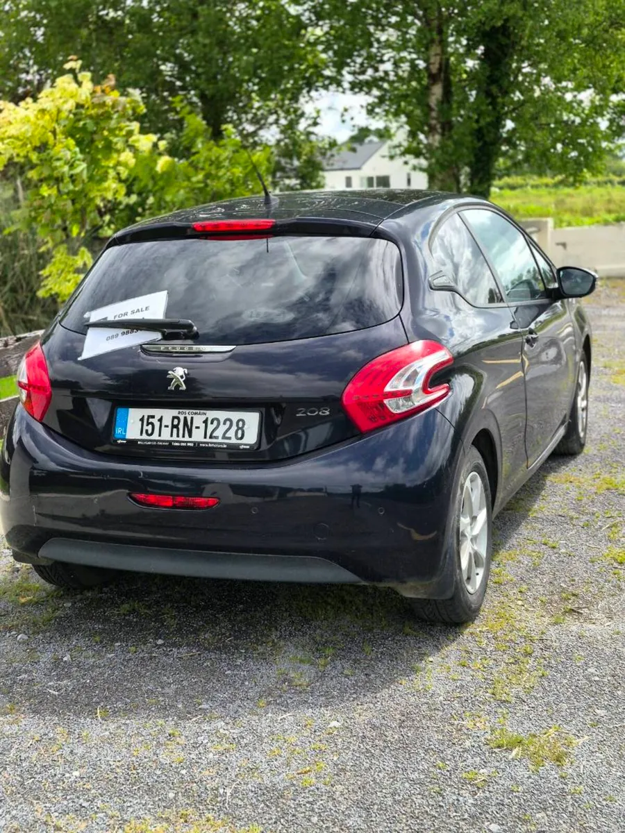 Car - Image 5