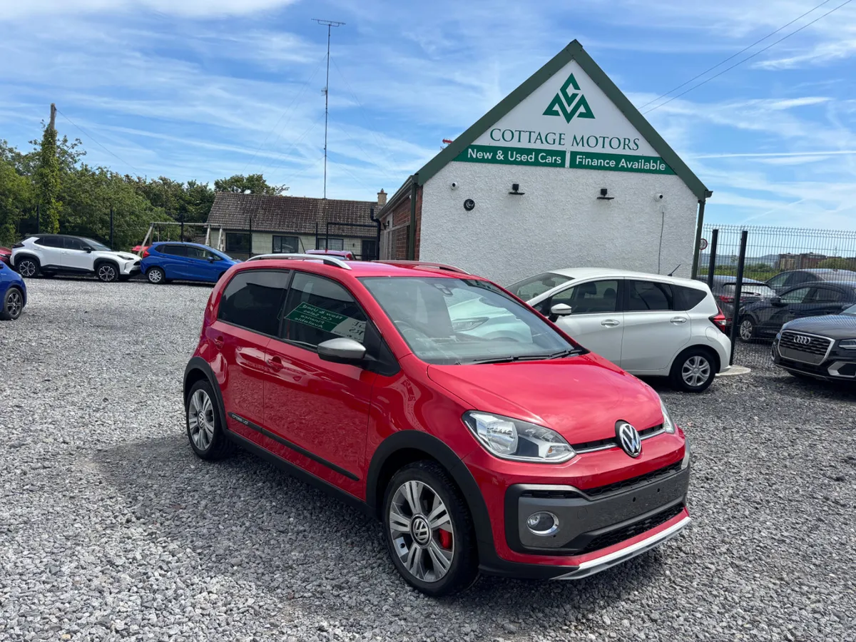 Volkswagen Cross Up! 1.0 Auto - Image 3
