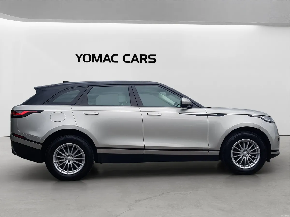 LAND ROVER RANGE ROVER VELAR 2.0D - Image 2