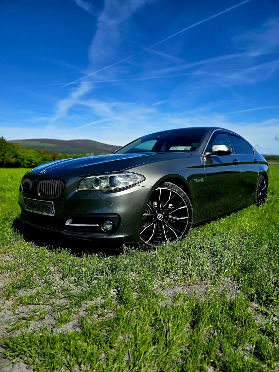 BMW 5-Series 2015 - Image 3