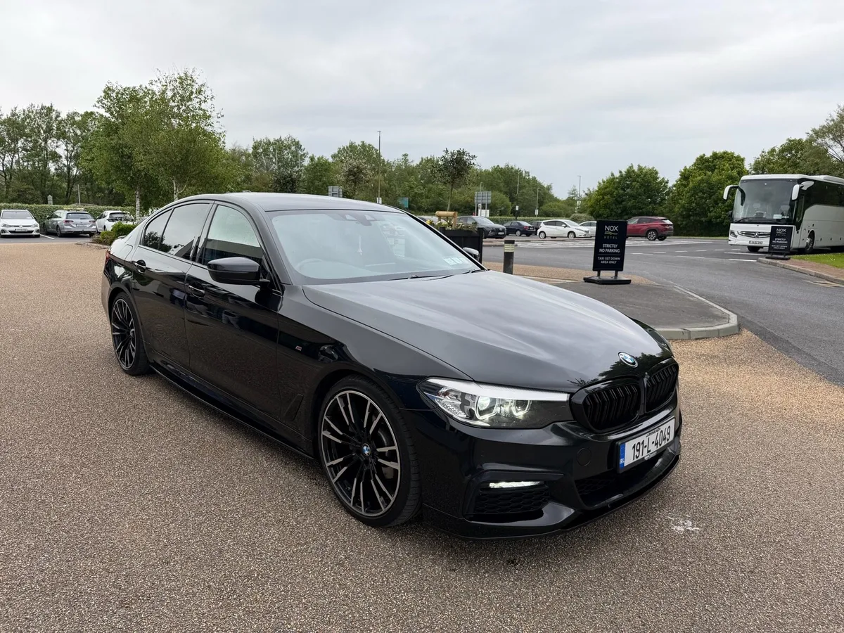 BMW 520D G30 MSPORT 2019 HIGH SPEC SWAP/PX - Image 1
