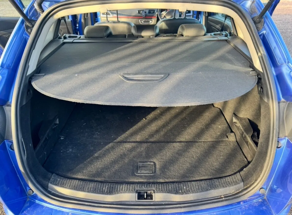 Renault Megane 2013 - Image 2