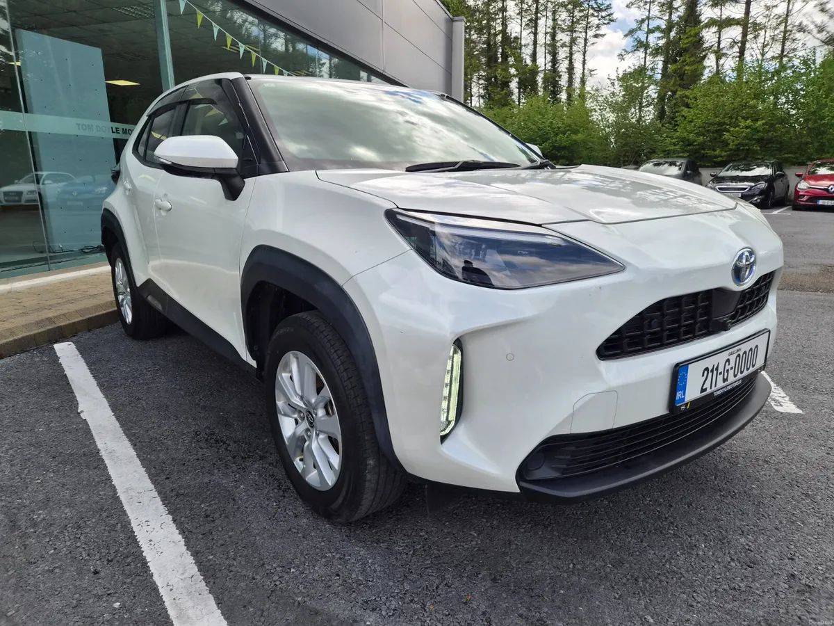 Toyota Yaris Cross 2021 1.5L Petrol Hybrid Auto - Image 2