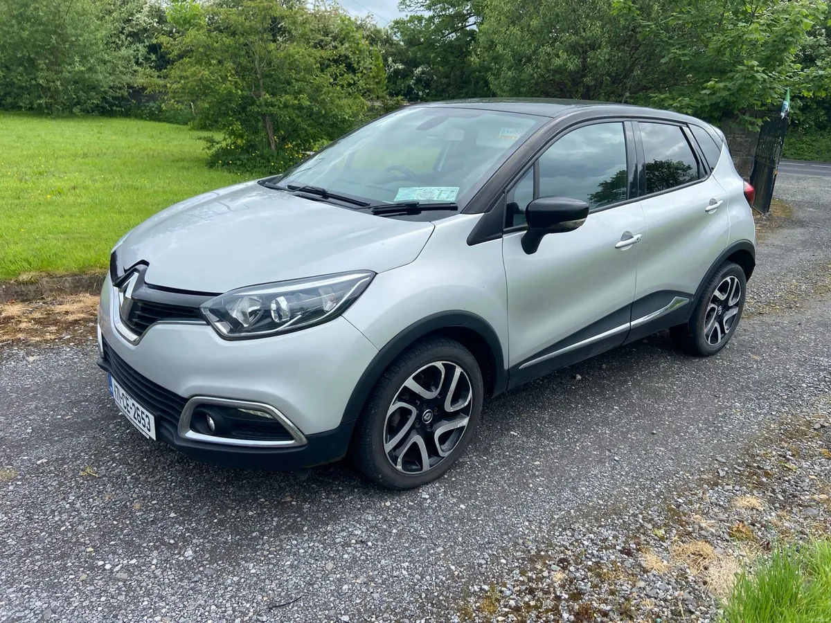 2017 Renault  captur low milage - Image 2