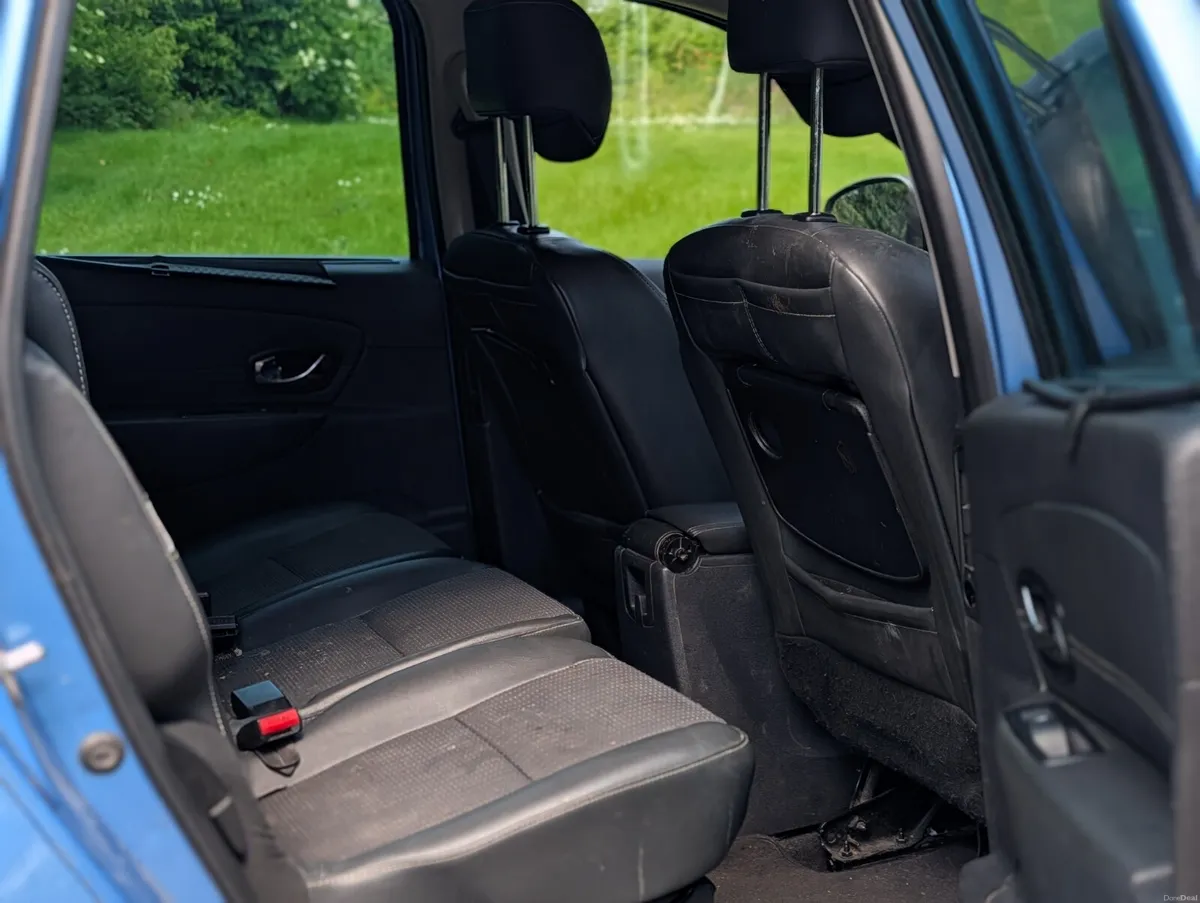 2016 Renault Grand Scenic 1.5 Diesel new test - Image 6