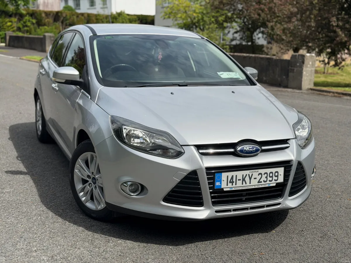 Ford Focus 141/ Tatanium / Full service - Image 2