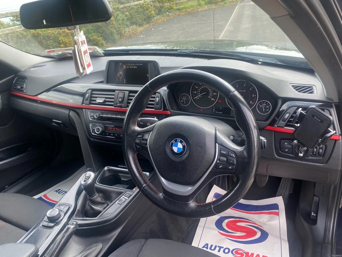 BMW 318d - Image 4