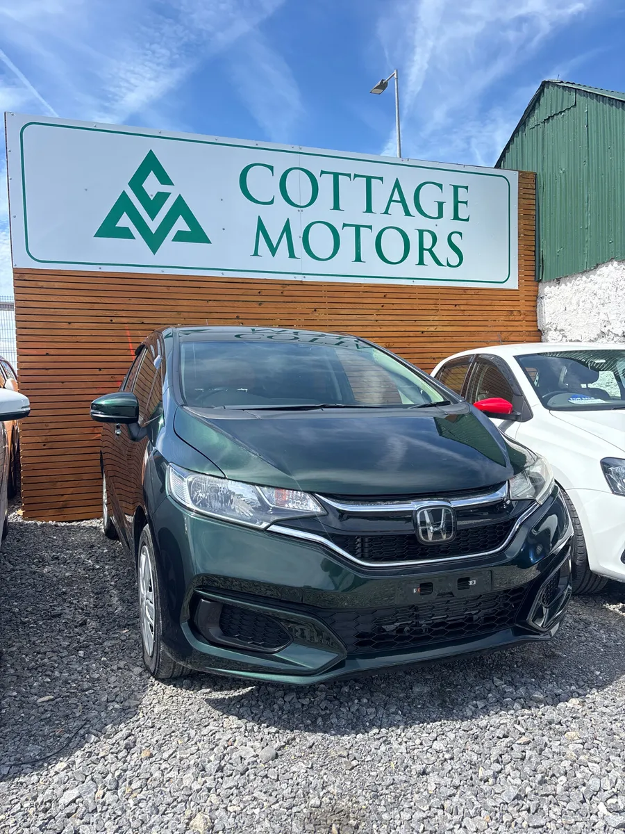Honda Fit 1.3 Auto *LOW LOW MILEAGE* - Image 4